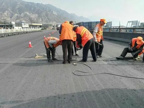 滦县道路桥梁病害治理